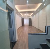 1333 Cần tuyển phụ bán hàng cùng 1333 Cần tuyển phụ bán hàng cùng