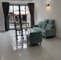927 Cần tuyển phụ bán hàng cùng 927 Cần tuyển phụ bán hàng cùng