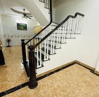 878 Cần tuyển phụ bán hàng cùng 878 Cần tuyển phụ bán hàng cùng
