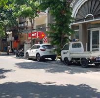 1011 Cần tuyển phụ bán hàng cùng 1011 Cần tuyển phụ bán hàng cùng