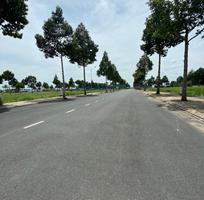 744 Cần tuyển phụ bán hàng cùng 744 Cần tuyển phụ bán hàng cùng