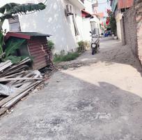 985 Cần tuyển phụ bán hàng cùng 985 Cần tuyển phụ bán hàng cùng