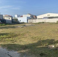 425 Cần tuyển phụ bán hàng cùng 425 Cần tuyển phụ bán hàng cùng