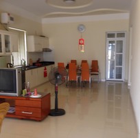 442 Cần tuyển phụ bán hàng cùng 442 Cần tuyển phụ bán hàng cùng