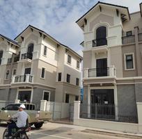 1338 Cần tuyển phụ bán hàng cùng 1338 Cần tuyển phụ bán hàng cùng