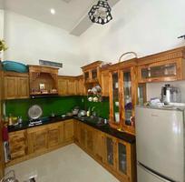 1318 Cần tuyển phụ bán hàng cùng 1318 Cần tuyển phụ bán hàng cùng