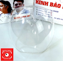 3 Kính chống dịch PVC