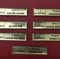 1 Thẻ tên nhân viên giá rẻ
