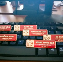 6 Thẻ tên nhân viên giá rẻ