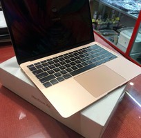 1 Macbook Air 2018 Like New