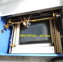 8 Máy laser CO2 3020 khắc con dấu