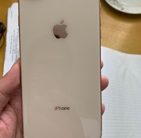 1 Iphone 8Plus 64Gb vàng,nữ dùng, ko icloud.Ship cod.