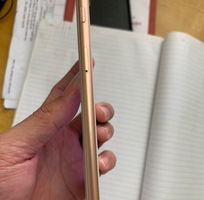 4 Iphone 8Plus 64Gb vàng,nữ dùng, ko icloud.Ship cod.