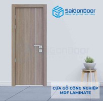 Cửa gỗ công nghiệp phủ MDF Claminate cao cấp