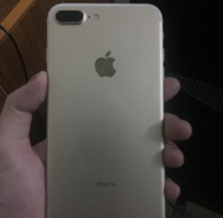 1 Iphone 7 plus 128gb gold