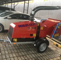 16 Máy nghiền cây di động
