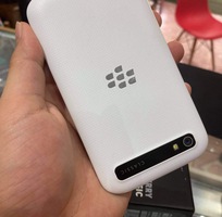 5 Nhượng lại Blackberry Q20 fullbox trắng ngọc trinh