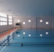 Giải pháp xử lý ẩm cho bể bơi trong nhà