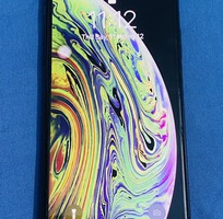 Bán iphone XS 64G Like New sạc 4L