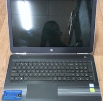 2 Hp Pavilion 15 vỏ nhôm khối, I5-7200, Ổ ssd, Vga rời, 15.6"FullHD