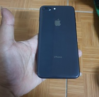 1 Iphone 8 plus màu đen
