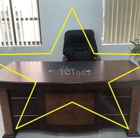 Dọn văn phòng cần thanh lý bàn giám đốc cũ 90cm