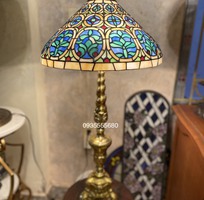 Đèn tiffany cổ pháp