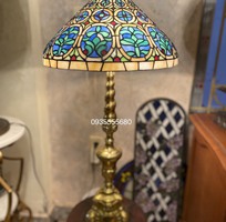 2 Đèn tiffany cổ pháp