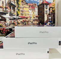 2 Cần bán Apple iPad Pro 11 inch M1 Model 2021  Wifi   5G, dung lượng 128GB