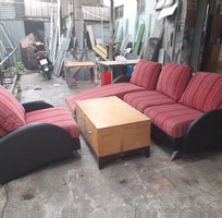 XẢ KHO SALE: bộ sofa kèm bàn màu đỏ như hình