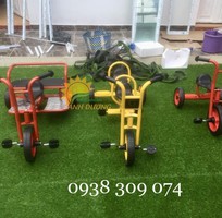 4 Xe đạp, xe xích lô dành cho trẻ em