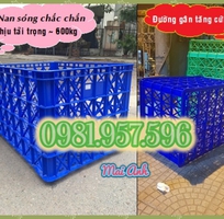 2 Thùng nhựa rỗng bánh xe, thùng nhựa rỗng có bánh, sóng nhựa