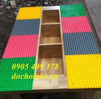 2 Bàn chơi Lego cho bé 8 tấm