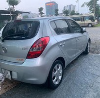 Hyundai i20 2011 tự động