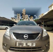 Bán xe nissan sunny 2015 xe gia đình