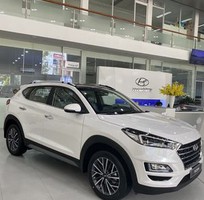 Hyundai tucson tặng ngay 20trieu