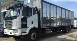 XE TẢI FAW 7 TẤN THÙNG KÍN 6 CỬA HÔNG