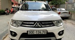 BÁN XE MITSUBISHI PAJERO SPORT 2015 MÁY XĂNG 3.0