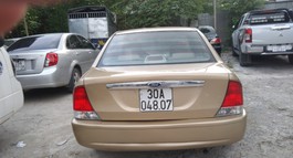 CHÍNH CHỦ BÁN XE FORD LASER ĐỜI 2001