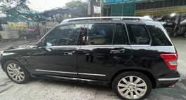 CHÍNH CHỦ NỮ BÁN XE MERCEDES BENZ GLK 300 4MATIC SX 2010 MÀU ĐEN