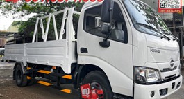 XE TẢI HINO XZU650L 1.9 TẤN - THÙNG LỬNG CHỞ KÍNH 4.5M