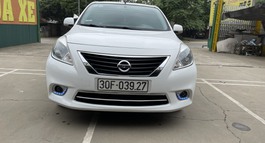 BÁN XE NISSAN   MÀU TRẮNG