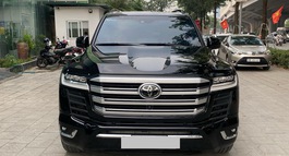 BÁN LAND CRUISER LC300 SẢN XUẤT 2022, LĂN BÁNH CỰC ÍT, XE CỰC MỚI.