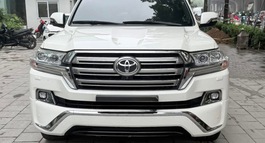 BÁN TOYOTA LAND CRUISER 4.6 VXR TRUNG ĐÔNG 2018