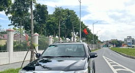 TOYOTA FORTUNER 2015  MÀU ĐEN 2.7V 4X2
