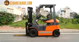 XE NÂNG ĐIỆN NGỒI LÁI TOYOTA 7FBH20