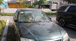 CẦN BÁN XE MAZDA 2002