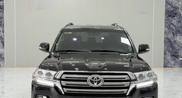 BÁN LAND CRUISER 4.6V8, SẢN XUẤT 2019. TÊN CÔNG TY.