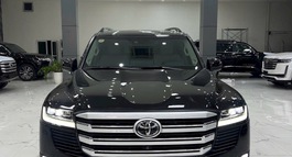 BÁN LAND CRUISER LC300 SẢN XUẤT 2021. XE ĐẸP XUẤT SẮC.