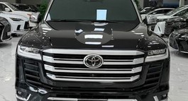 BÁN LAND CRUISER LC300 SẢN XUẤT 2022. XE CHẠY ÍT. GIÁ CỰC RẺ.